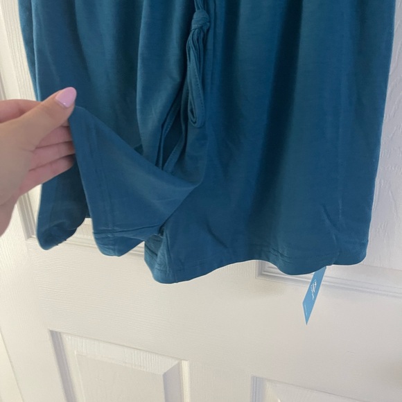 NWT Cupshe Romper - Picture 5 of 8